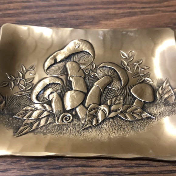 Vintage Wendell August Forge Solid Bronze Mushroom Mini Art Trays 5”X 4” - Picture 4 of 6